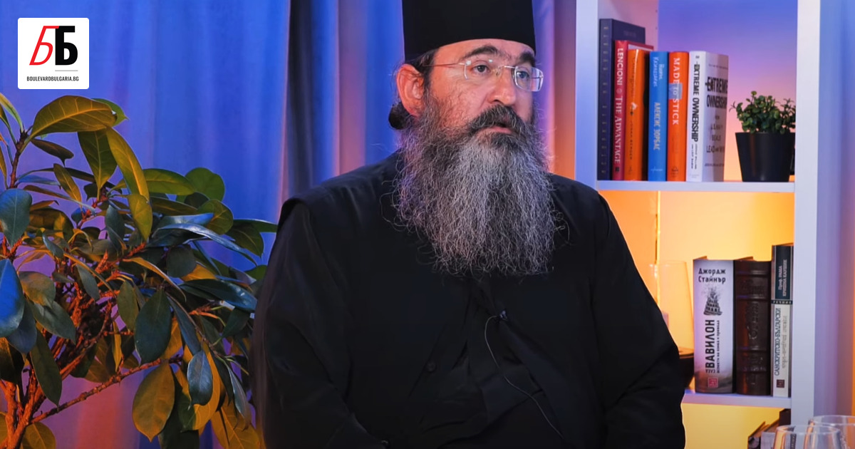 Архимандрит Никанор, игумен на Църногорския манастир, заяви, че е в