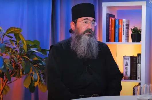 Архимандрит Никанор напуска БПЦ след избора на Даниил