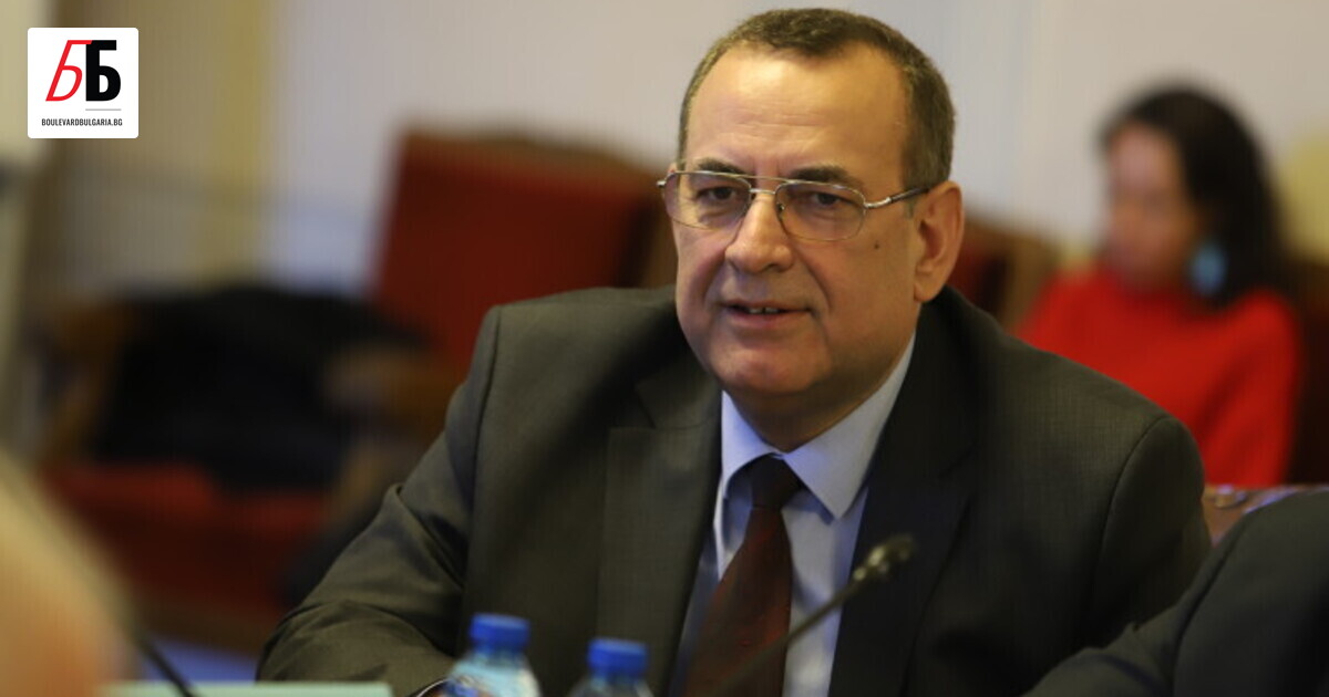 Съпредседателят на ДПС Джевдет Чакъров е гласувал против проектокабинета на