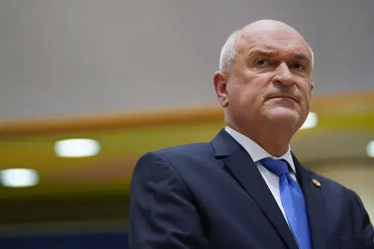 Главчев е готов да оглави новия служебен кабинет и да смени министър