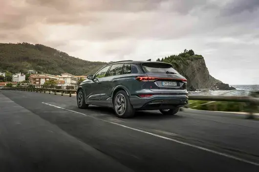 Новият Audi Q6 e-tron вече е и в България