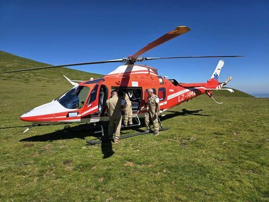Първа планинска мисия на медицинския хеликоптер при връх Ботев