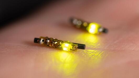 LED устройство с размер на ориз унищожава ракови клетки в дълбочина
