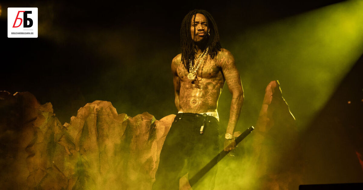 Американският рапър Уиз Халифа е бил задържан в събота вечер