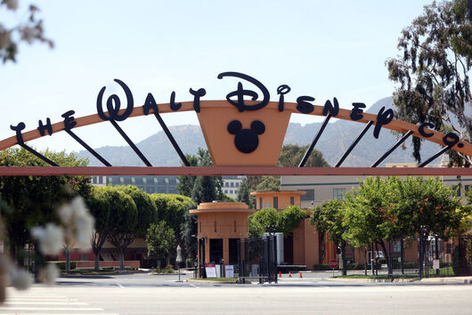 Disney разследва хакерска атака срещу компанията с множество иззети данни 