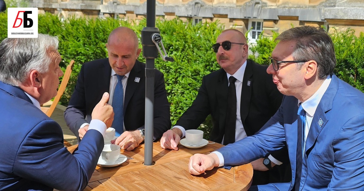 Не съм в абсолютно никаква изолация, напротив. Някой ще трябва