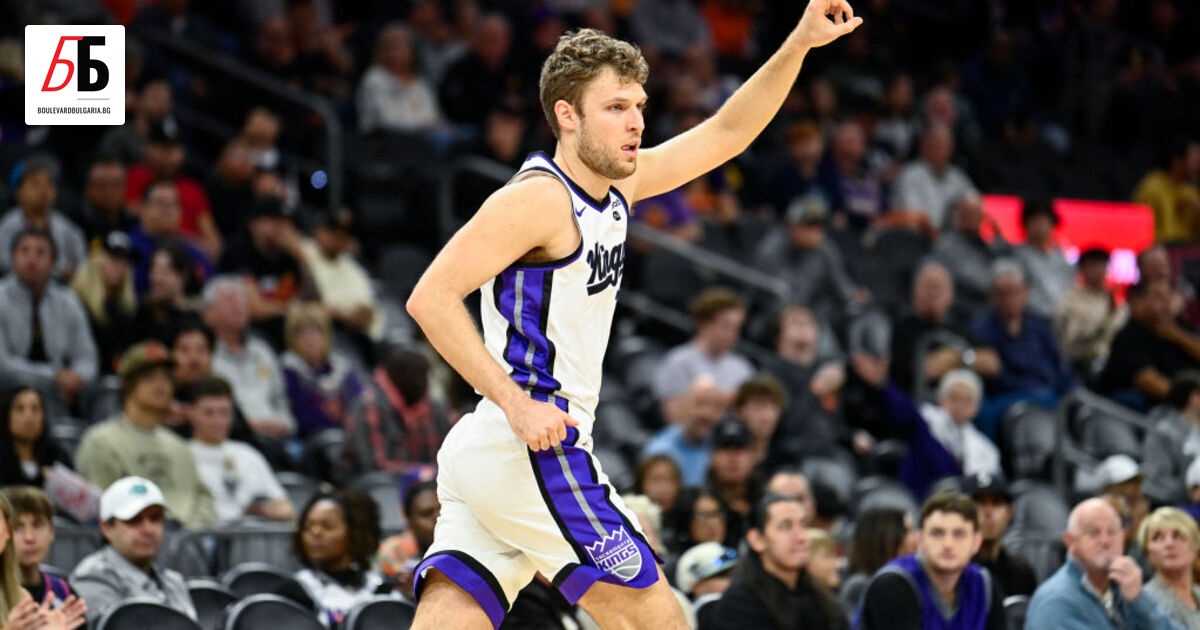 Професионалният баскетболен отбор Торонто Раптърс обяви, че официално се разделя