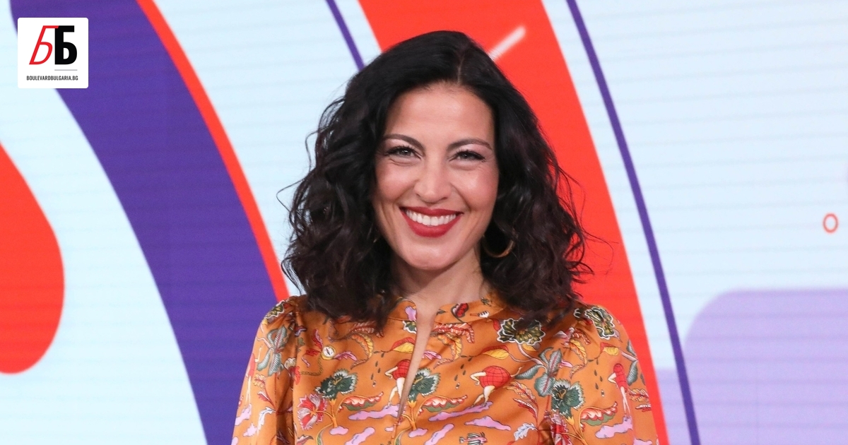 Журналистката и водеща на предаването Преди обед по bTV Десислава
