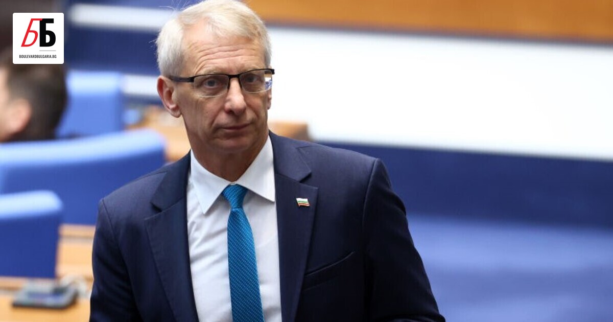 Бившият премиер Николай Денков (ПП-ДБ) поиска обяснения от Министерството на