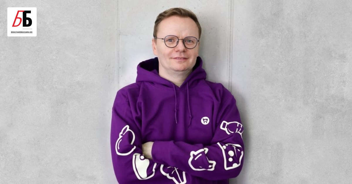 Тръгват от Чехия през 2015 г., след което навлизат на