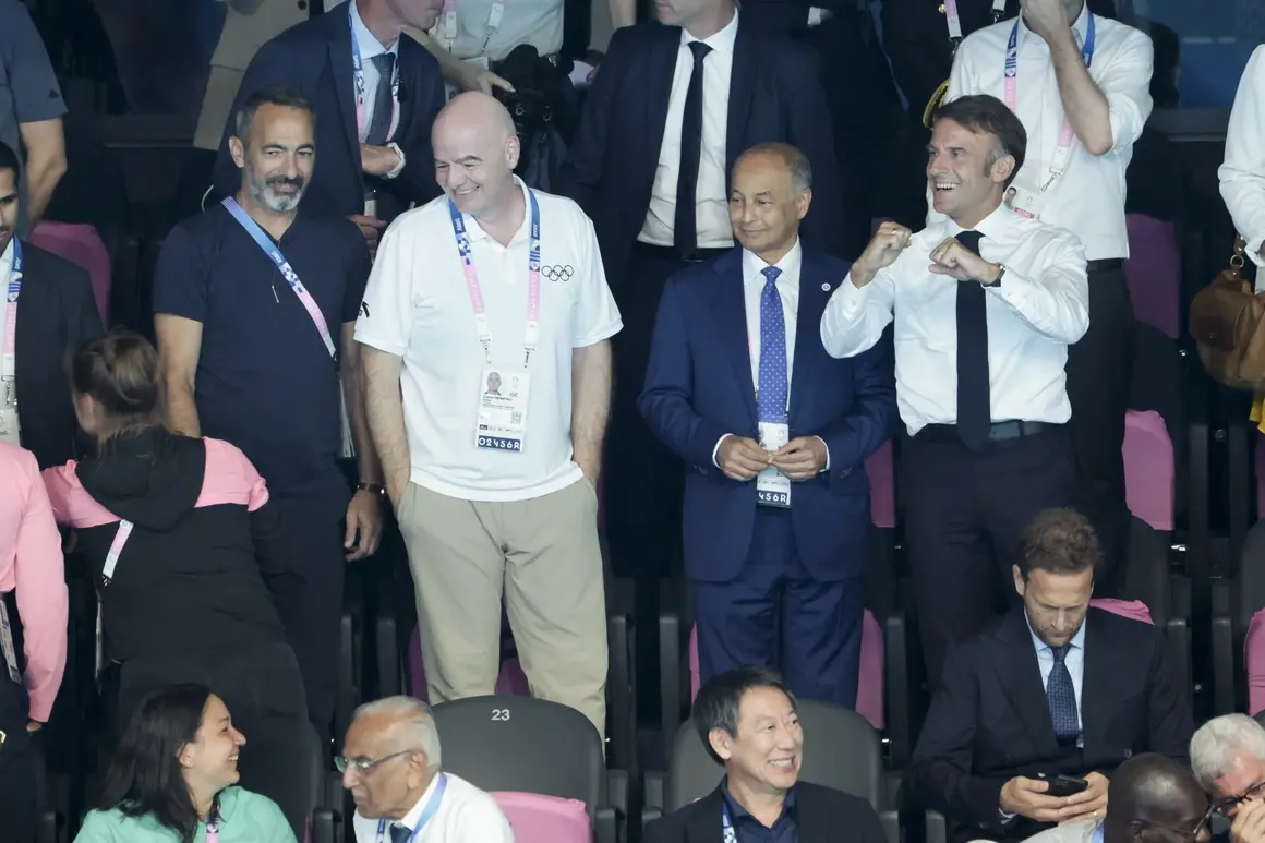 Еманюел Макрон и Джани Иинфантино