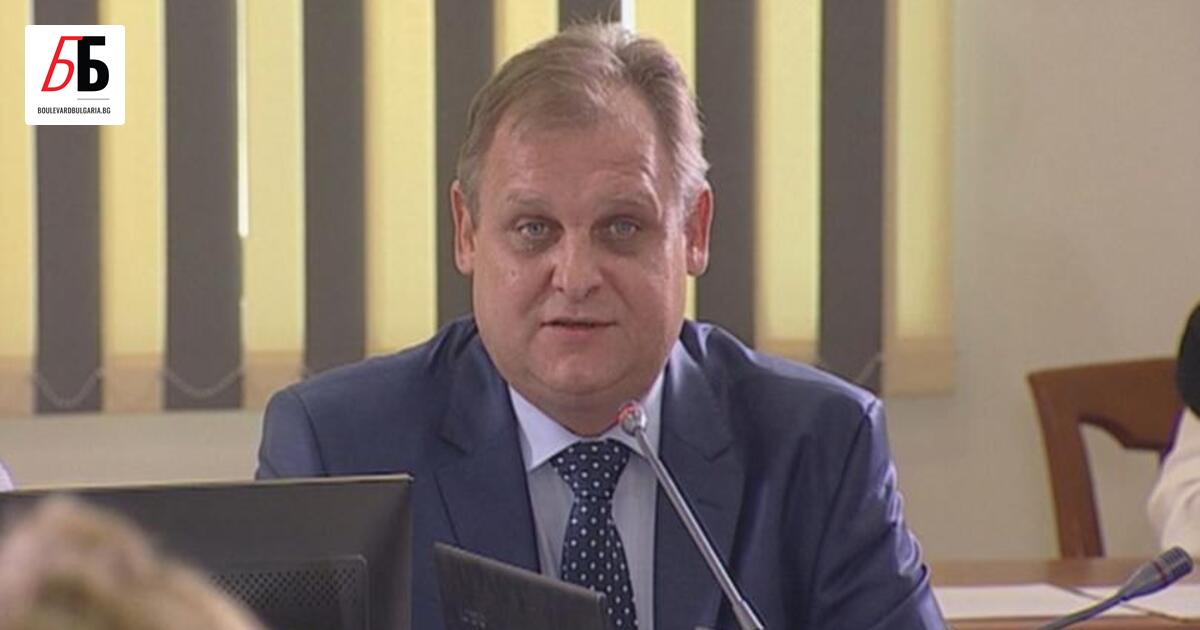 Докато Прокурорската колегия на Висшия съдебен съвет (ВСС) намери начин