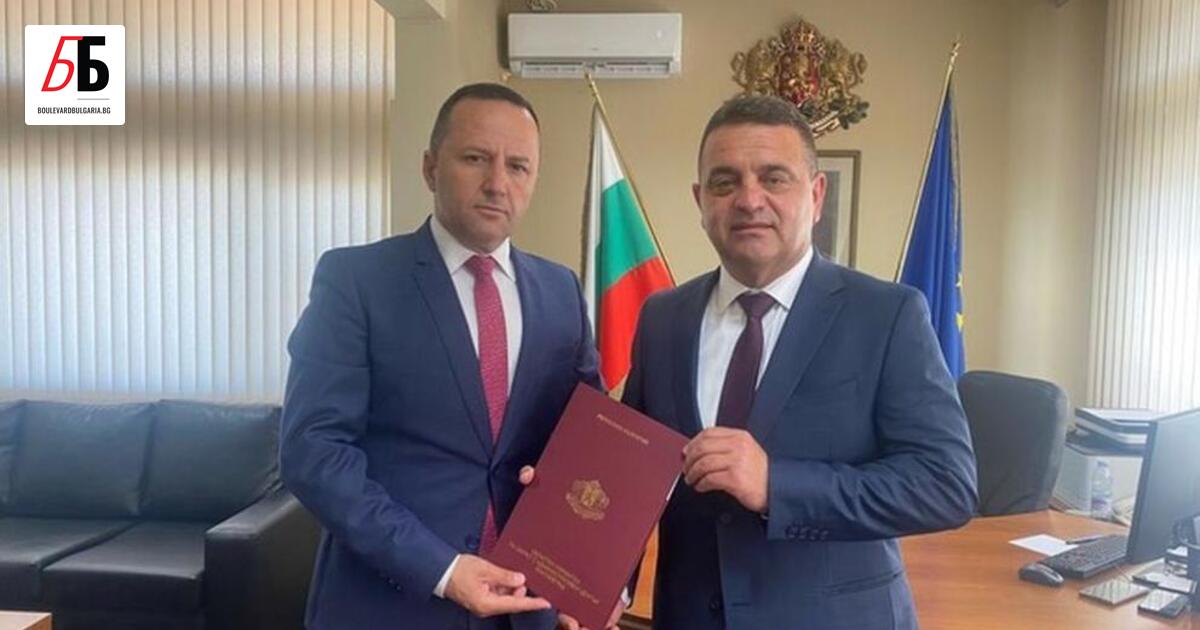 Заместник областният управител на област Благоевград Елхан Кълков е поискал