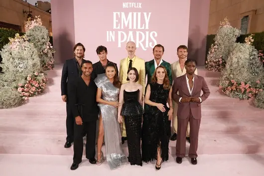 Премиерата на "Emily in Paris" 4: Френският шик никога не е бил по-секси