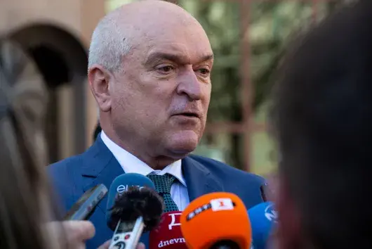 Димитър Главчев каза "да" на Пеевски за антикорупционната комисия