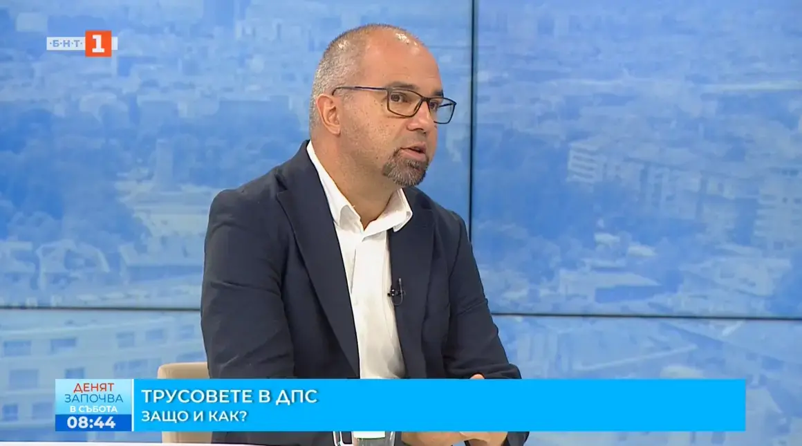 Първан Симеонов: Растат прагматични поколения в ДПС и те са по-свързани с Пеевски