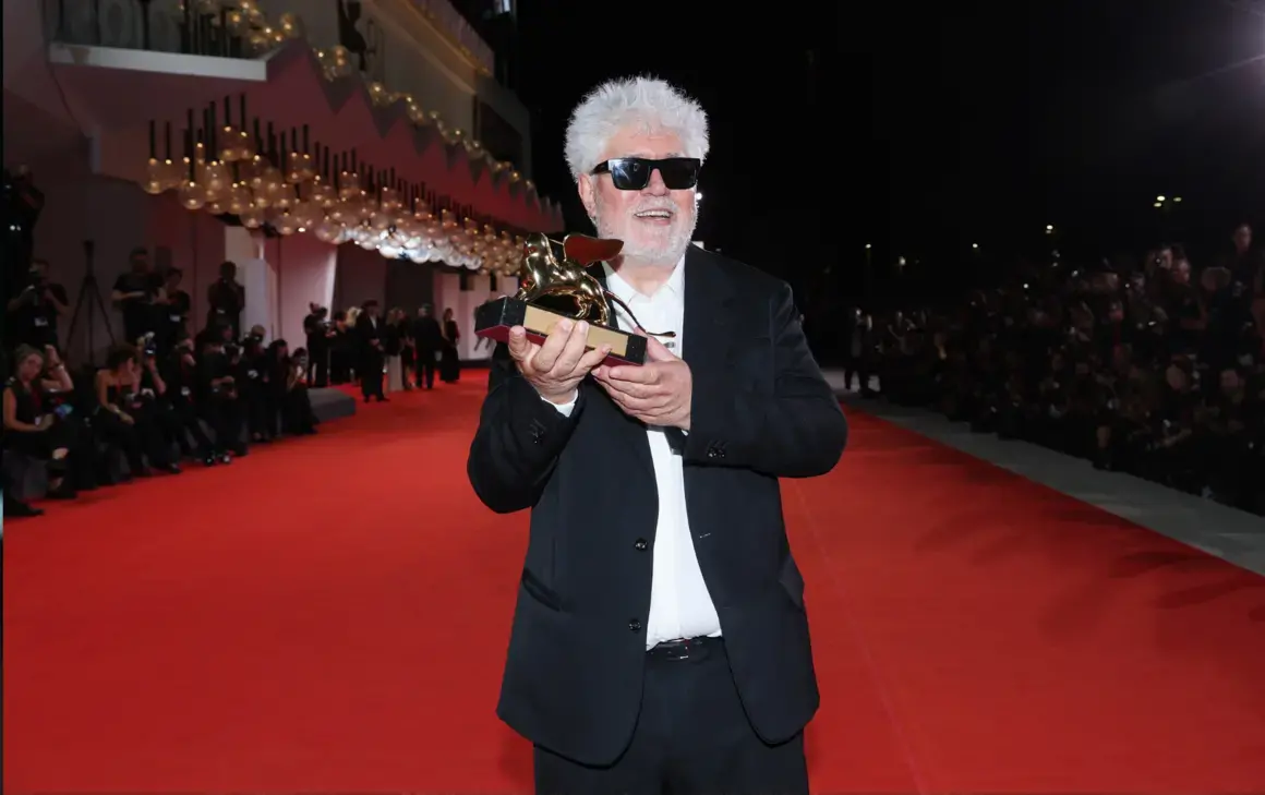 Педро Алмодовар