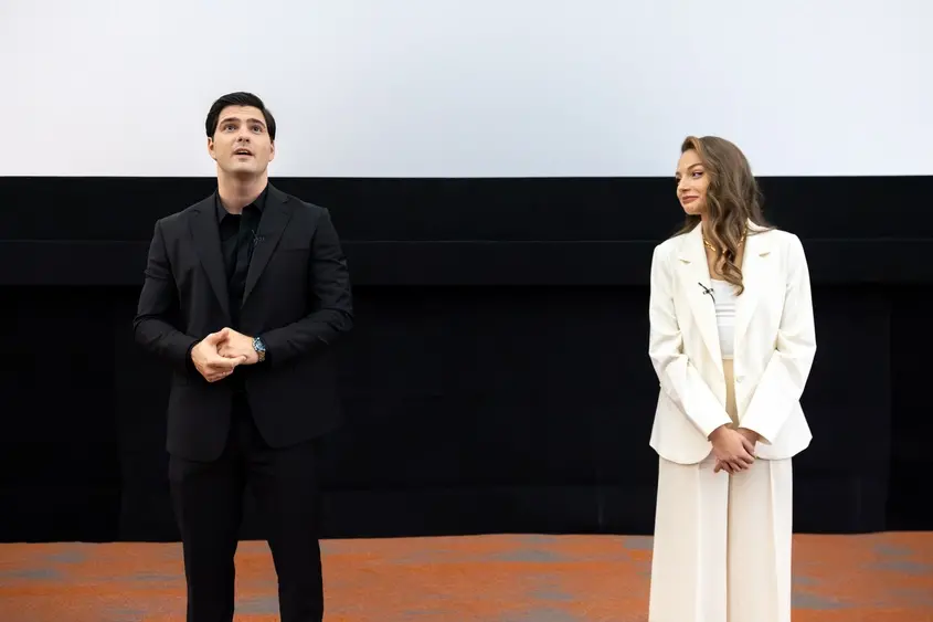 Междинна станция