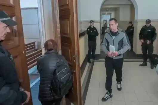 Болен адвокат отложи делото за смъртта на 14-годишния Филип, който беше убит на пешеходна пътека в София