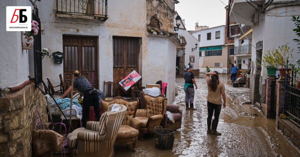 Хиляди хора в испанския град Малага бяха евакуирани след екстремни