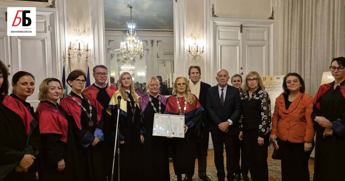 Силви Вартан е била удостоена с почетно звание PROFESSOR HONORIS