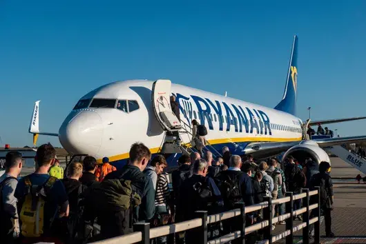 Испания глоби Ryanair и други нискотарифни компании заради допълнителни такси 