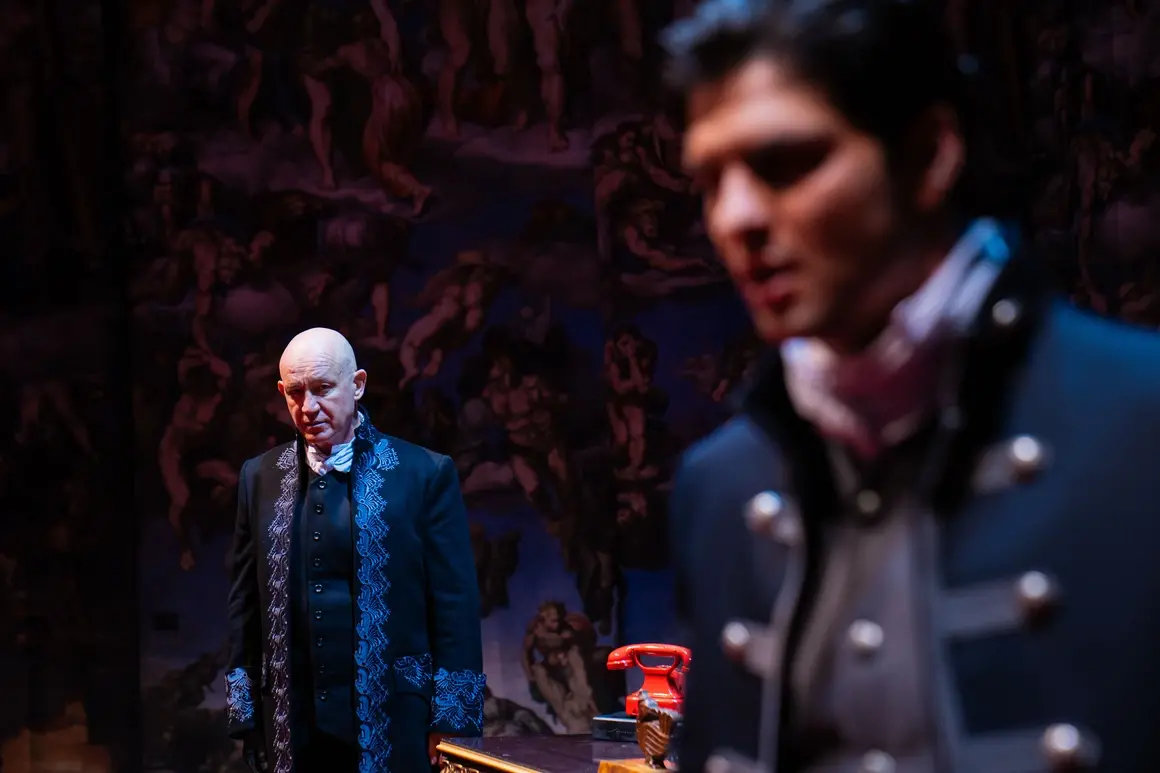 "Коварство и любов", режисиран от Асен Шопов