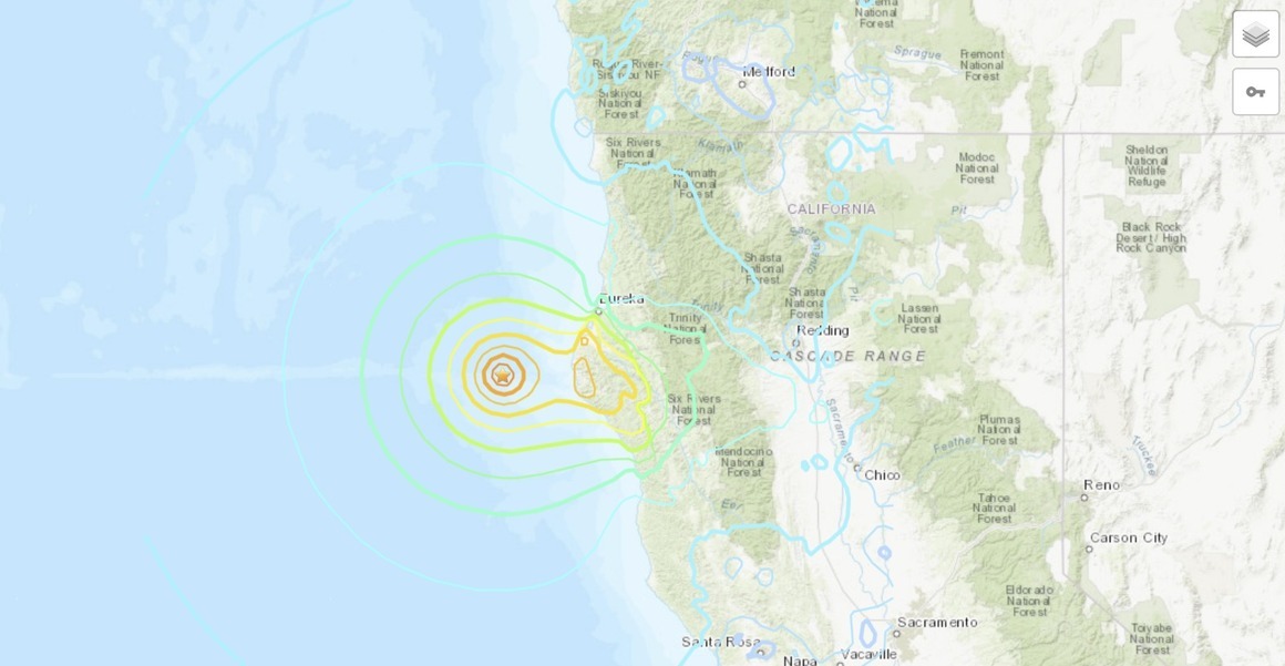Земетресение от 7 по Рихтер разлюля Калифорния. Имаше опаност от цунами