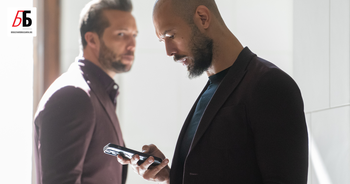 Обвиняемият инфлуенсър Андрю Тейт и брат му Тристан ще трябва