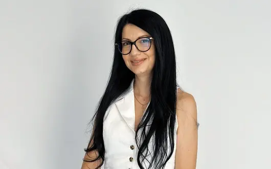 Семейна Коледа без смартфони? Питаме Dr. Modern Mommy – лекар, блогър и майка на 3 деца