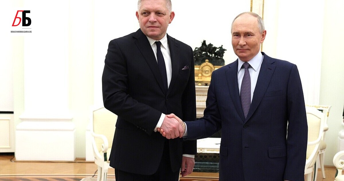 Партията на проруския премиер на Словакия Роберт Фицо Смер остава