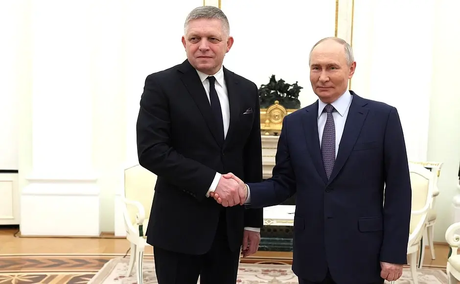 Словакия въстана срещу проруския си премиер Роберт Фицо