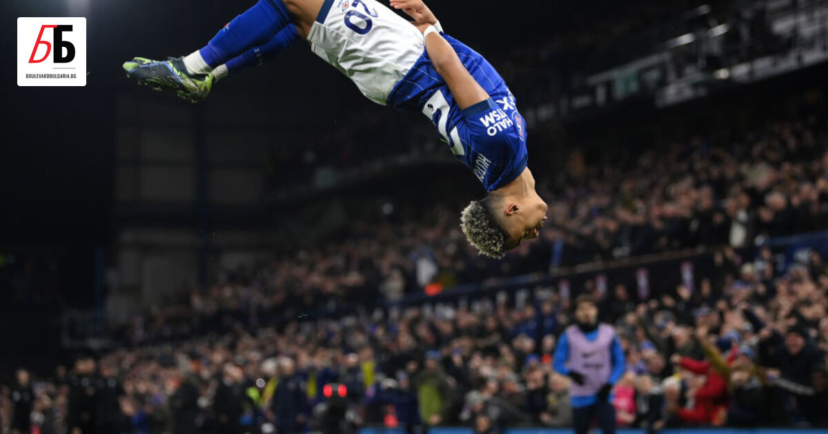 “Манчестър Юнайтед записа четвърта поредна загуба, след като отстъпи с