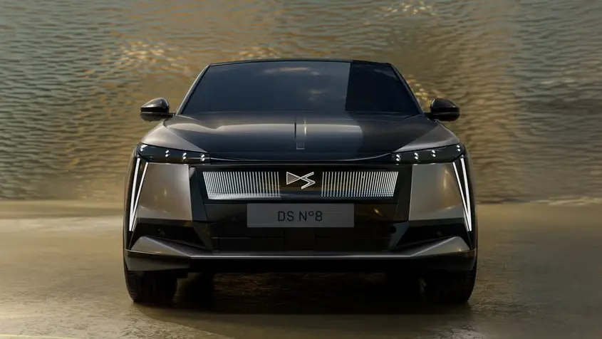 DS N8