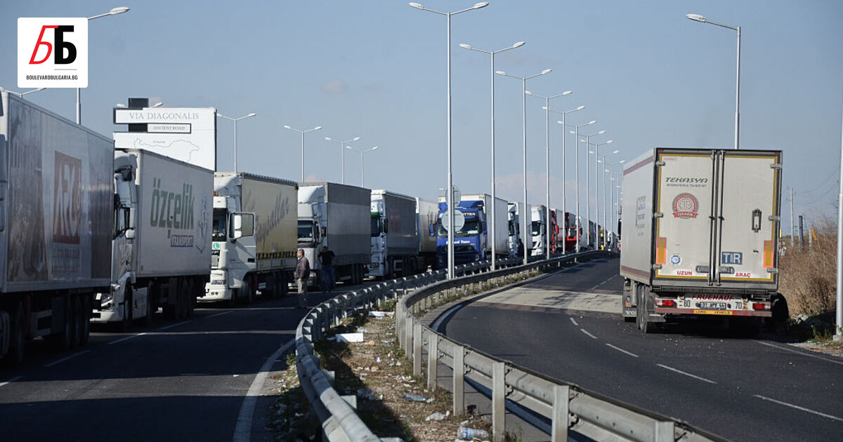 От днес граничните проверки при преминаване на границата между България