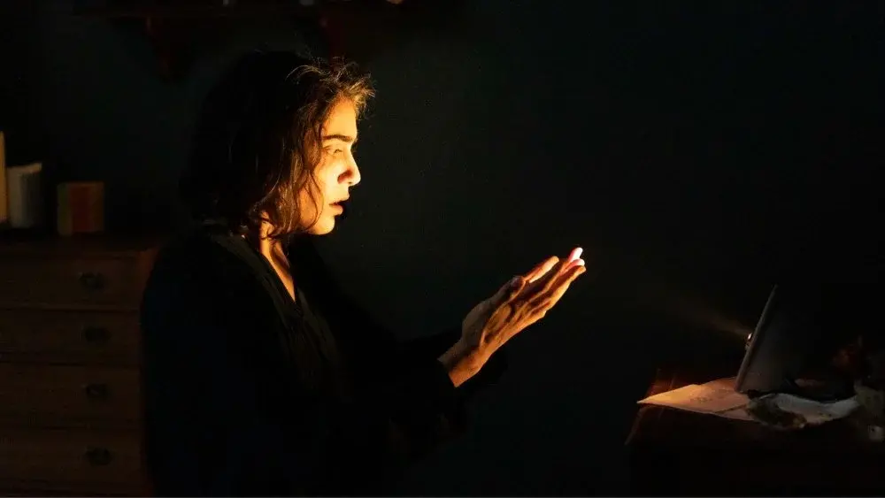 “The Light” на Том Тиквер 