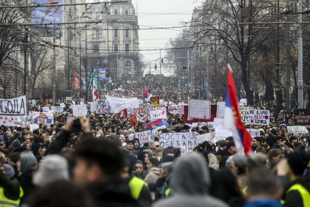 Протестиращите срещу Вучич ще блокират международния път Е-75 в Сърбия