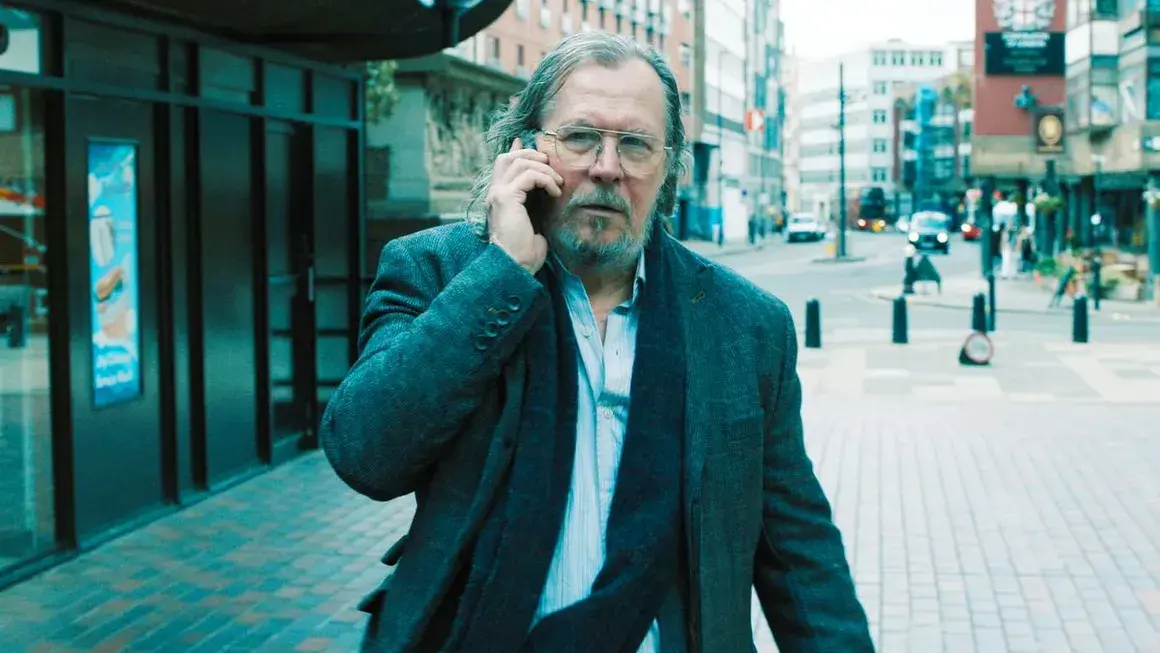 "Slow Horses" в Apple TV+