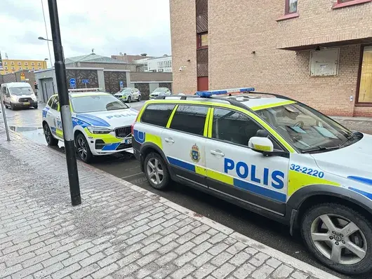 Поне 10 убити след "най-тежката масова стрелба в Швеция" (обновена)
