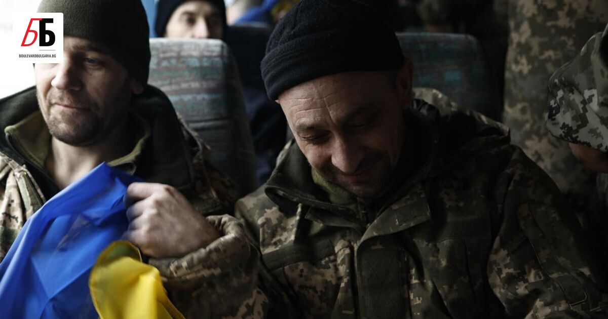 150 украински войници са били освободени от руски плен и