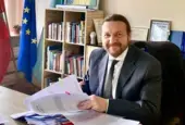 Кметът на „Слатина“ предложи помощ с техника и хора за справяне с кризата с боклука в София