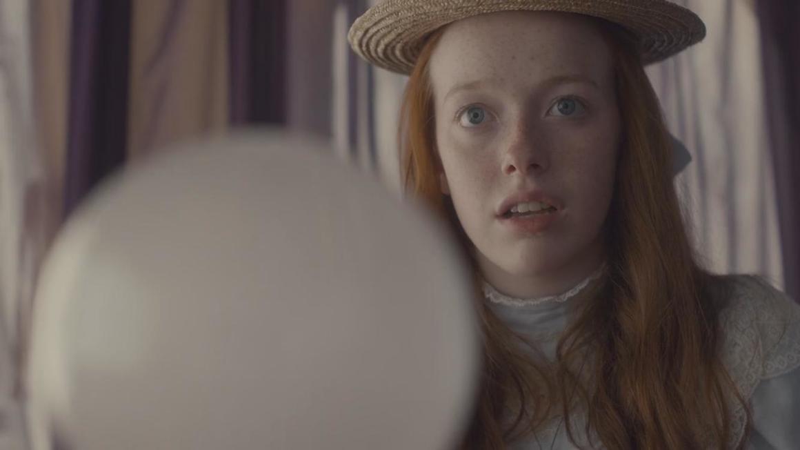 3) <b>Anne with an E (2017-2019) </b>- историческа драма за историята на осиротяло момиче в края на 19 век, адаптация по класическите романи на Луси Мод Монтгомъри
<br><br>
Общо гласове: 10247<br>
Среден рейтинг на епизод: 9.07<br>
Общо епизоди: 27