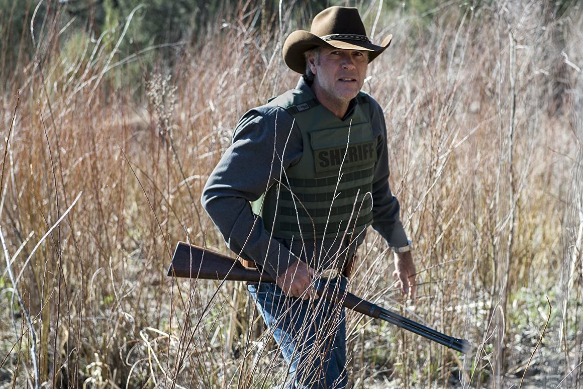 20) <b>Longmire (2012–2017) </b>- модерен уестърн, създаден по най-добрите класически правила на жанра, който разказва историята на Уолт Лонгмайър - шериф на изолирано градче в Уайоминг, който съчетава чувството си за дълг към реда и справедливостта с болката от загубата на покойната си съпруга.
<br><br>
Общо гласове: 27827<br>
Среден рейтинг на епизод: 8.82<br>
Общо епизоди: 63