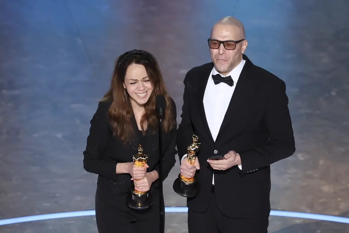 "Не можахме да получим виза"