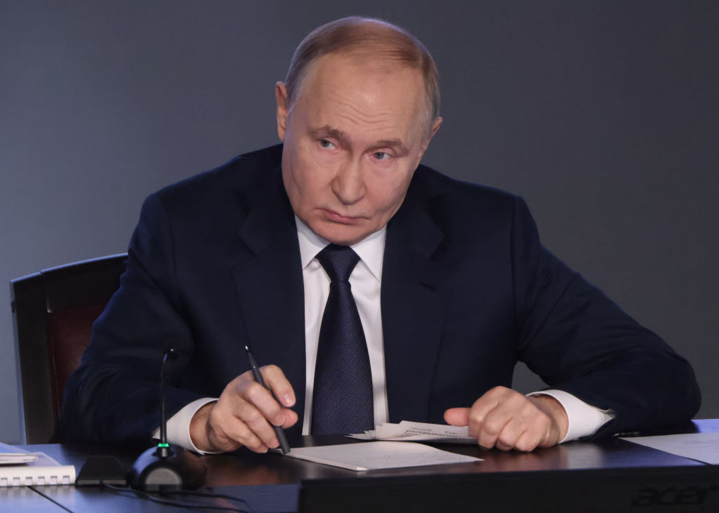 ЕС одобри нови санкции срещу Русия и заплаши с още, ако Путин отново откаже примирие в Украйна