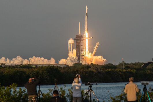 Мъск насрочи първия полет на Starship до Марс въпреки скорошните неуспехи на SpaceX 