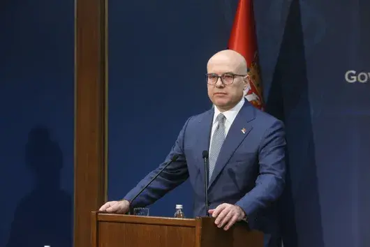 Сръбското правителство официално е в оставка. Вучич заговори за нови избори