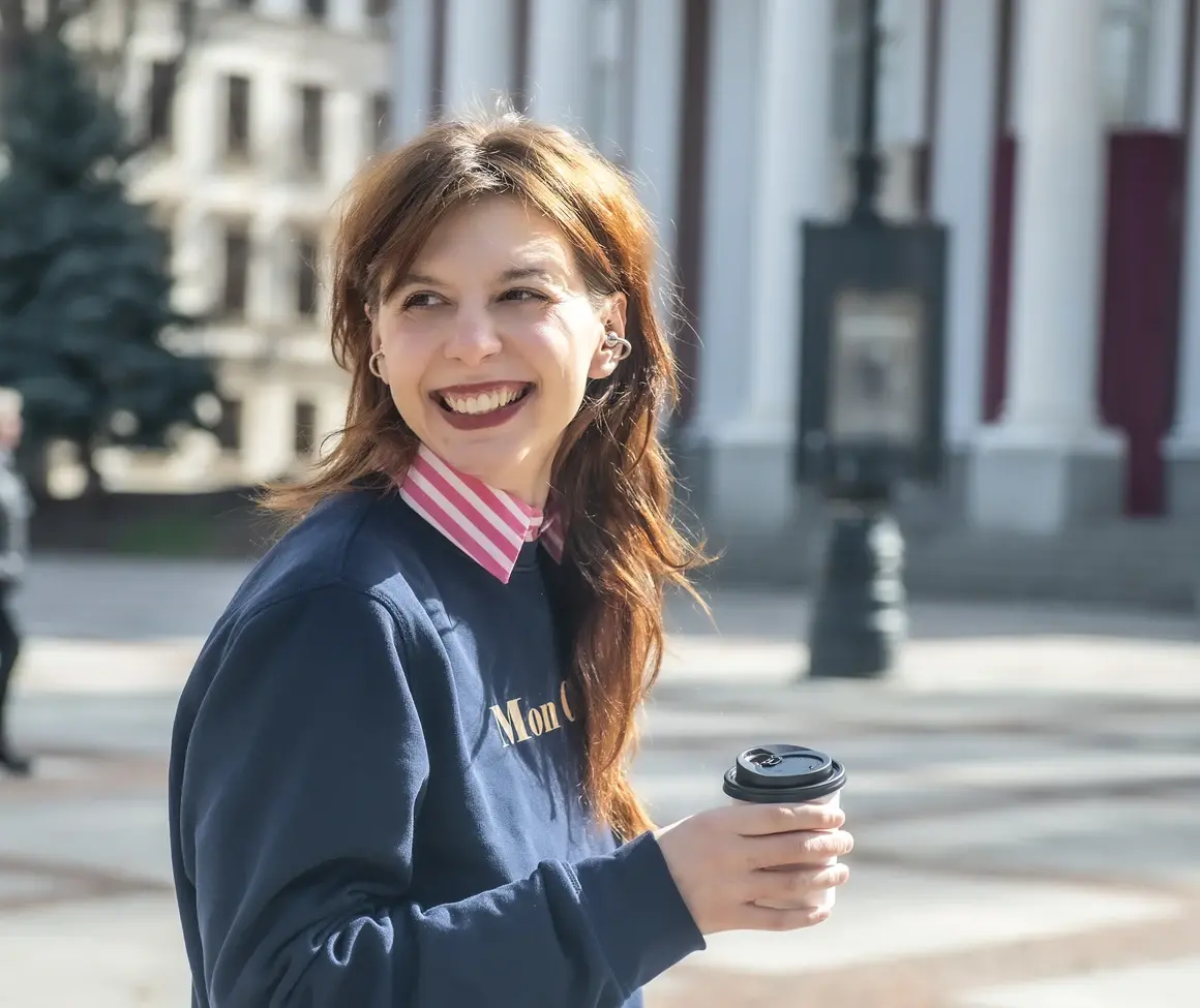 Huawei FreeClip – свободата да чуваш музиката… и света около теб