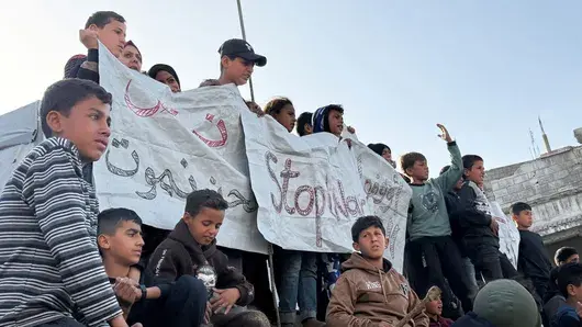 Палестинци втори ден протестират срещу "Хамас" и искат край на войната