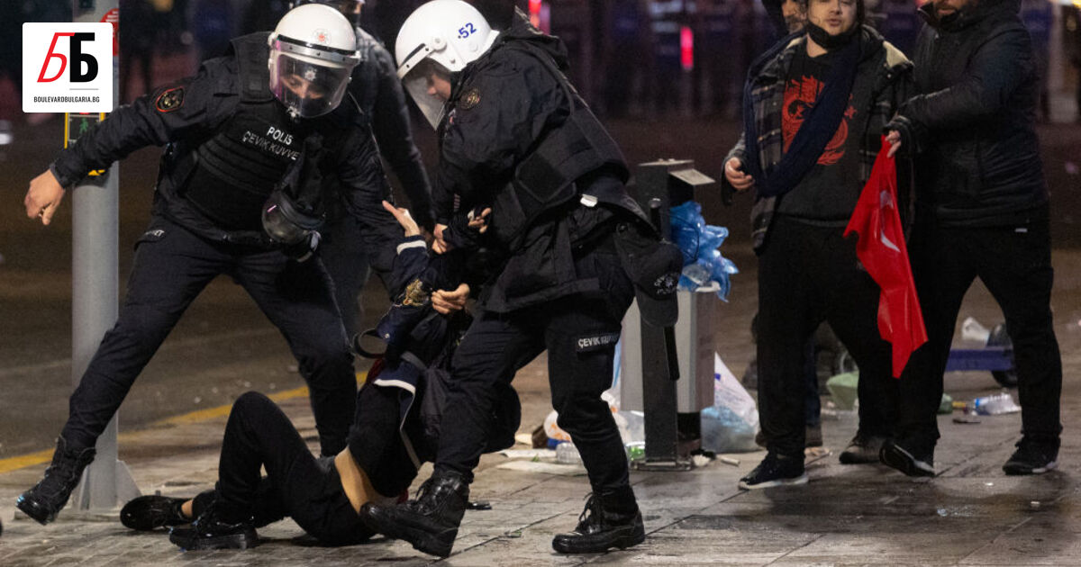 Мирен студентски протест в Анкара в подкрепа на арестувания кмет